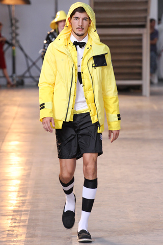 Moncler Gamme Bleu / - 2013